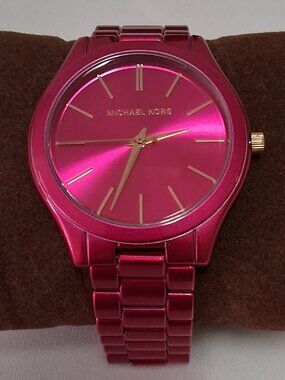 Michael Kors Women’s Slim Runway Quartz Watch – Pink